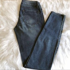 ELLE Skinny Jeans Size 4L